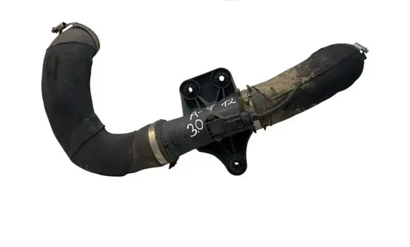 Audi A7 S7 4G Intercooler hose/pipe 4G0145673R