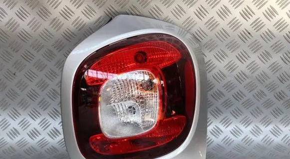 Smart ForFour II W453 Rear/tail lights 15894E 265502707R 142240994