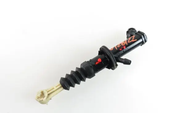 Renault Megane III Clutch master cylinder 306107195R
