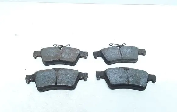Brake pads (rear)