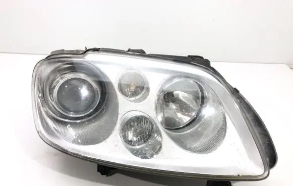 Volkswagen Touran I Headlight/headlamp 1T0941032K