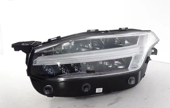 Volvo XC90 Headlight/headlamp 31446880