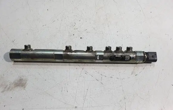 Fuel main line pipe