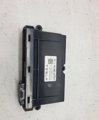 Tesla Model S Parking PDC control unit/module 100761800D 100761800 1007618
