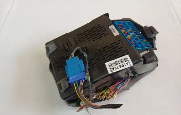 Renault Scenic I Fuse box set 7703397911