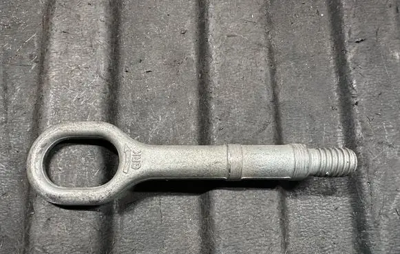 Volkswagen Touran I Tie down hook / loop 1T0805615