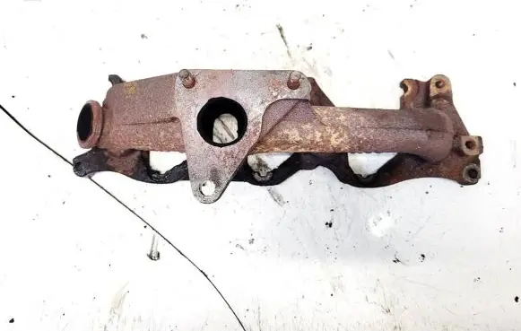 Mitsubishi Carisma Exhaust manifold