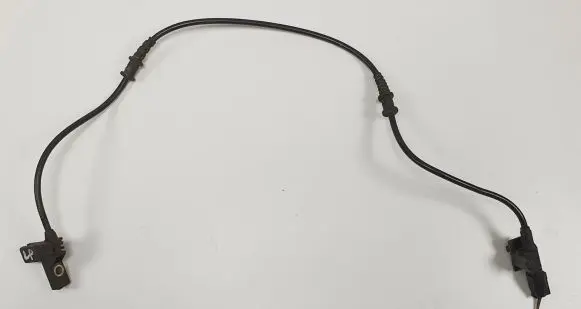Mercedes-Benz S W220 ABS brake wheel speed sensor A2205400108