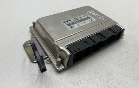 Nissan Almera Tino Engine control unit/module 28SA4560 237104U100 0281010265