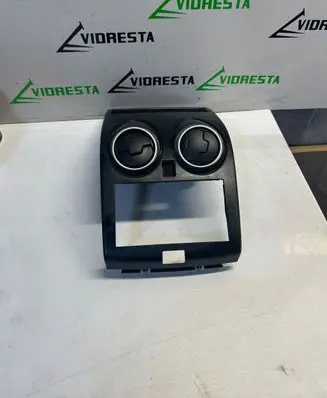 Dash center air vent grill