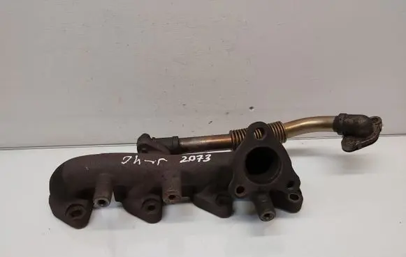 Hyundai i40 Exhaust manifold