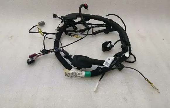 Tesla Model 3 Tailgate/trunk wiring harness 206878902B
