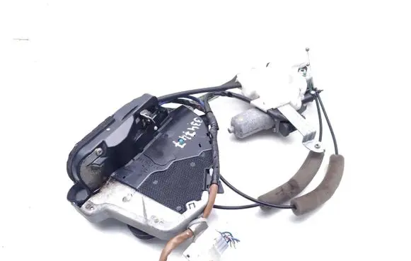 Lexus LS 460 - 600H Front door lock 3010909