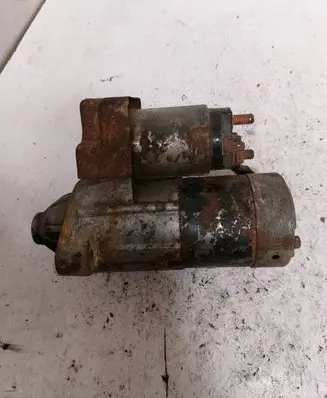 Suzuki Grand Vitara I Starter motor M002T92071A