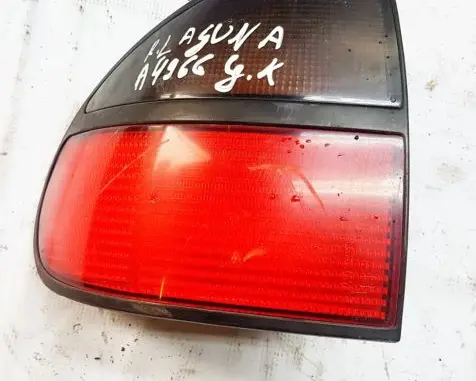 Renault Laguna I Rear/tail lights