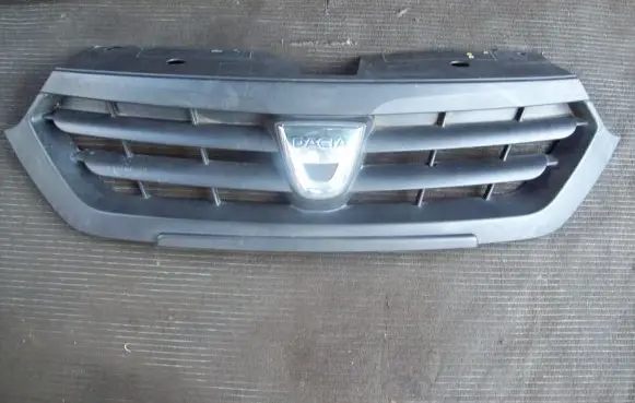 Dacia Dokker Front grill 623108367 MP6810