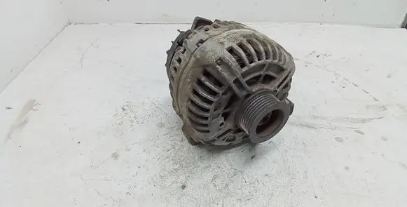 Volvo XC90 Generator/alternator 8637849 0124625001 36050267