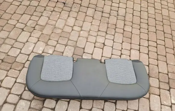 Rear seat