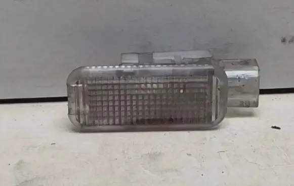 Audi A3 S3 8L Other interior light 8L0947105A