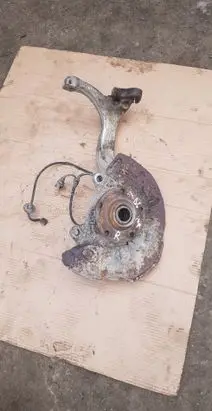 Audi A4 S4 B6 8E 8H Front wheel hub spindle knuckle 