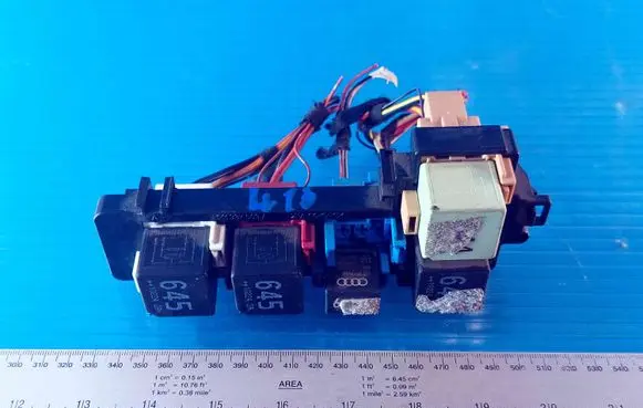 Volkswagen Golf VI Other relay 1K1937503A