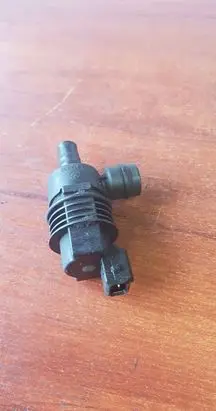 BMW Z4 E85 E86 Fuel tank valve 7512581