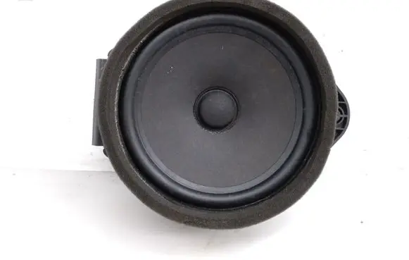 Opel Zafira C Front door speaker