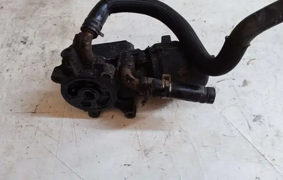Volvo S40 Oil filter mounting bracket 9656830180
