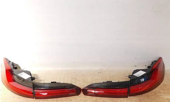 BMW X4 G02 Rear/tail lights set 7409395 7433797 7433798