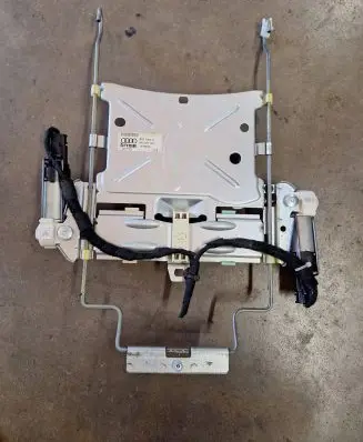 Audi A6 S6 C6 4F Seat adjustment motor 8337000A 907215102 1375530