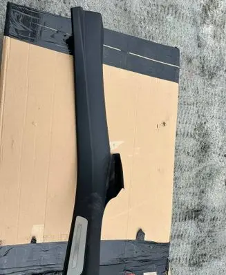 Audi A8 S8 D4 4H Rear sill trim cover 4H0864608