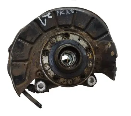 Volkswagen PASSAT B7 Front wheel hub