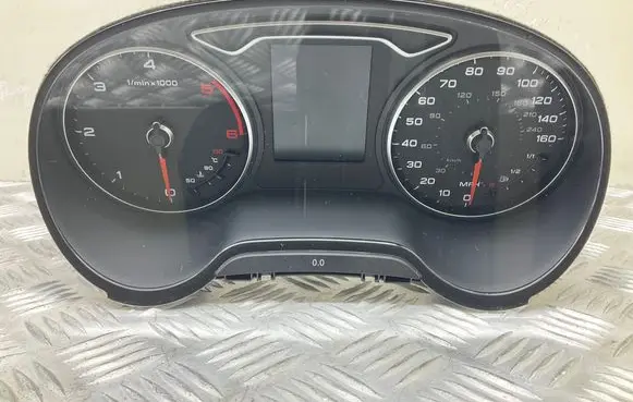 Audi A3 S3 8V Speedometer (instrument cluster) 8V0920970B