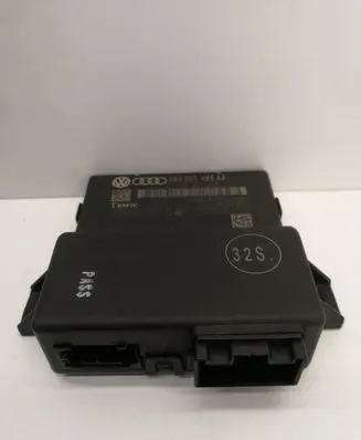 Audi Q5 SQ5 Gateway control module 8R0907468AA 8R0907468D