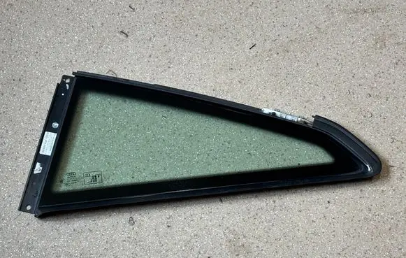 Audi TT TTS RS Mk3 8S Rear side window 8S8845299