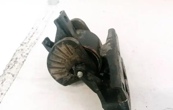 Fiat Sedici Engine mount bracket 12628710
