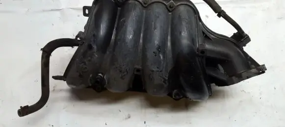 Toyota RAV 4 (XA20) Intake manifold