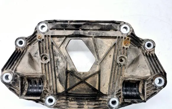 Volvo XC70 Center/middle under tray cover 8646143