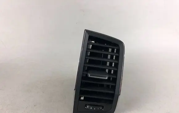 Skoda Kodiaq Dashboard side air vent grill/cover trim 565819702C 565819702