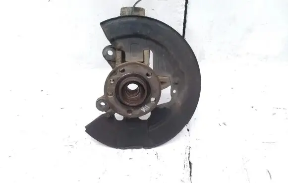 Volvo XC60 Front wheel hub spindle knuckle