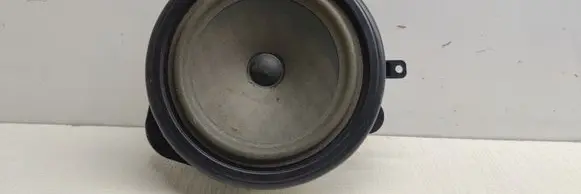 Audi A3 S3 8P Front door speaker 8P0035411