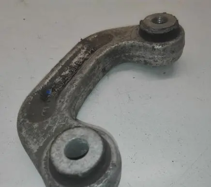 Audi A8 S8 D3 4E Front anti-roll bar/stabilizer link 4E0411317E