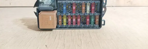 Jaguar XJ X300 Fuse module LNA2800KB 2800KB 518159009