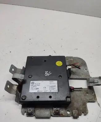 Volkswagen PASSAT B6 Bluetooth control unit module 5N0035730C N136Z571 5N0035730