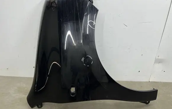 Renault Twingo III Fender 631006296R