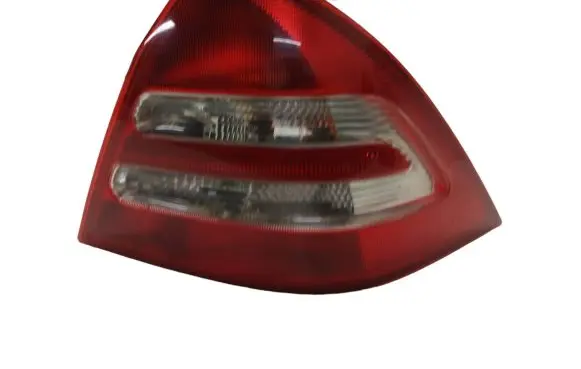 Mercedes-Benz C W203 Rear/tail lights 3311