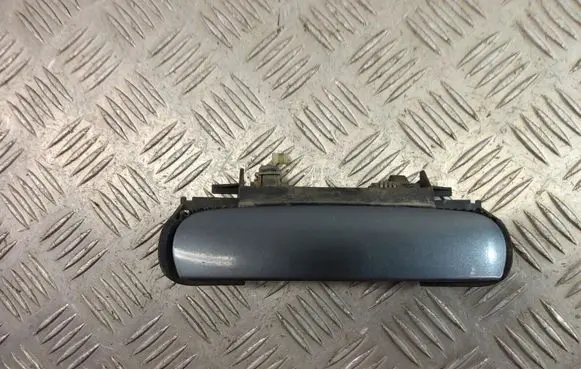 Audi A6 S6 C5 4B Rear door exterior handle 4B0839885