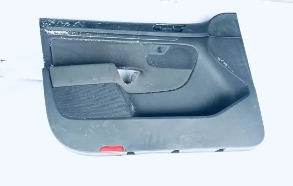 Volkswagen Jetta V Front door card panel trim 1k4867011 p0109305