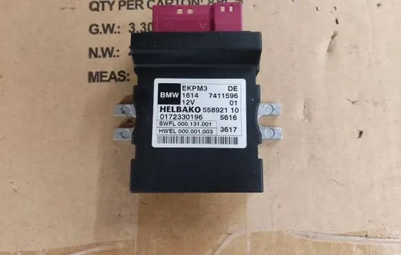 BMW X5 F15 Fuel pump relay 7411596 55892110 0172330196