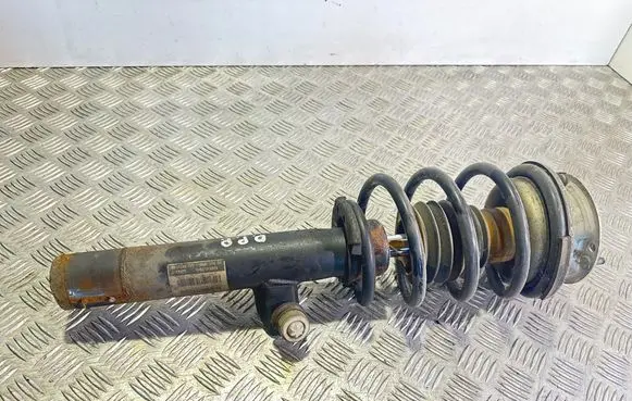 BMW 5 E60 E61 Front shock absorber with coil spring 6772220